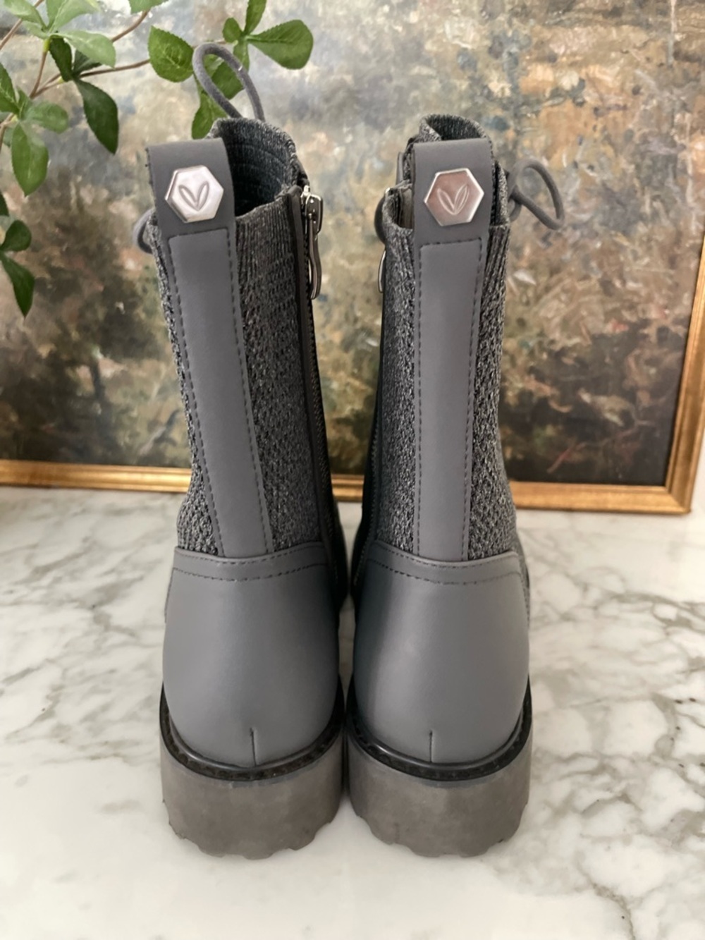 Vivaia Florence Lug Sole Combat Boots Size 9.5 Gray Rich Grey Water Repellent - Picture 7 of 12